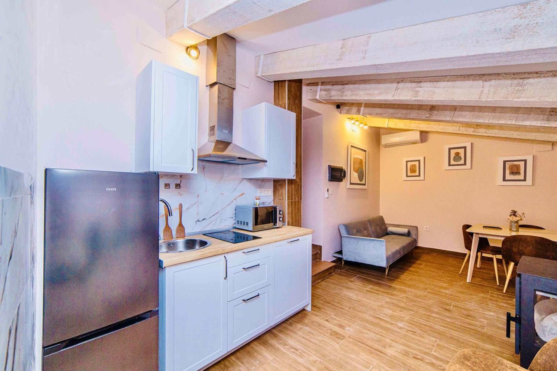 Deluxe Suite with Spa Bath