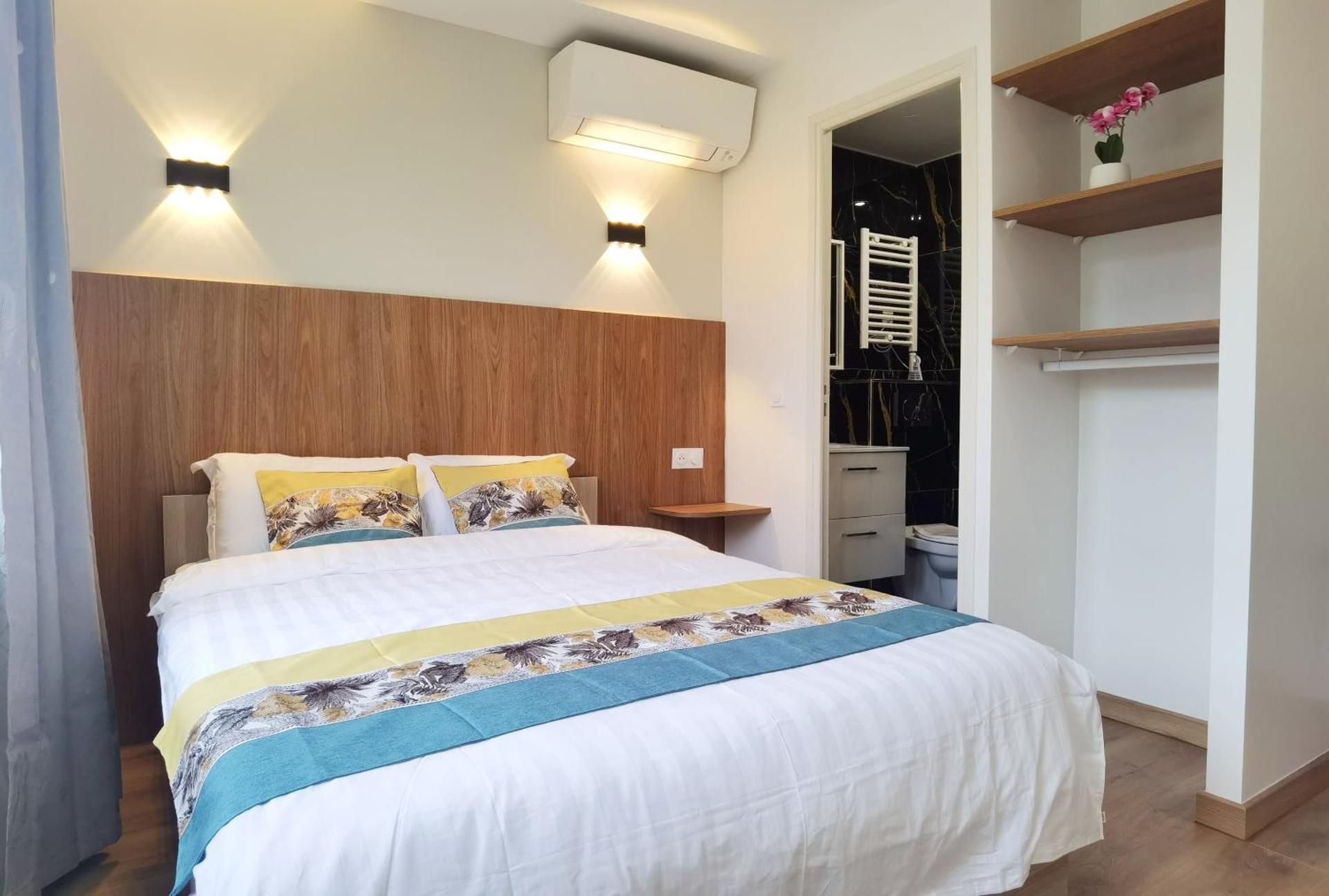 Double Room