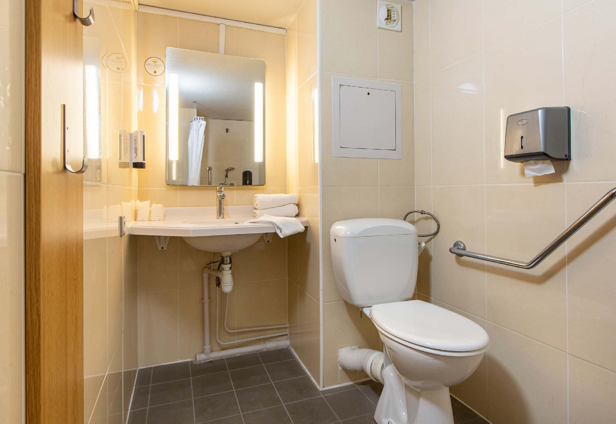 Double Room - Disability Access