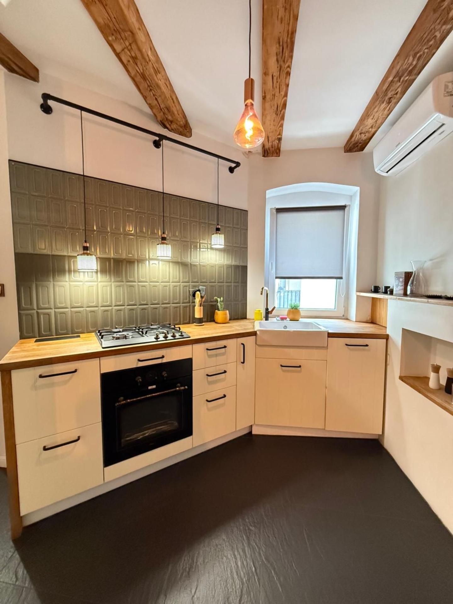 Superior Apartment
