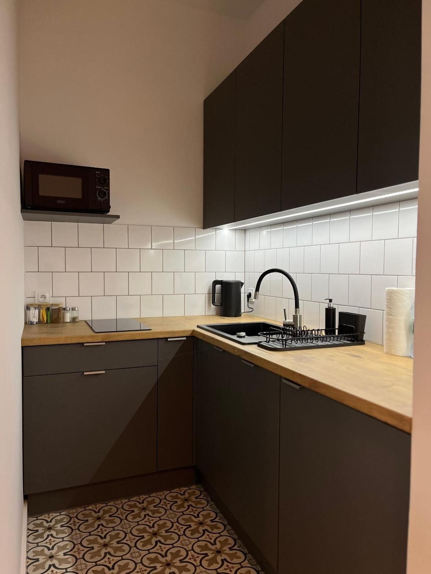 Deluxe One-Bedroom Apartment with City View