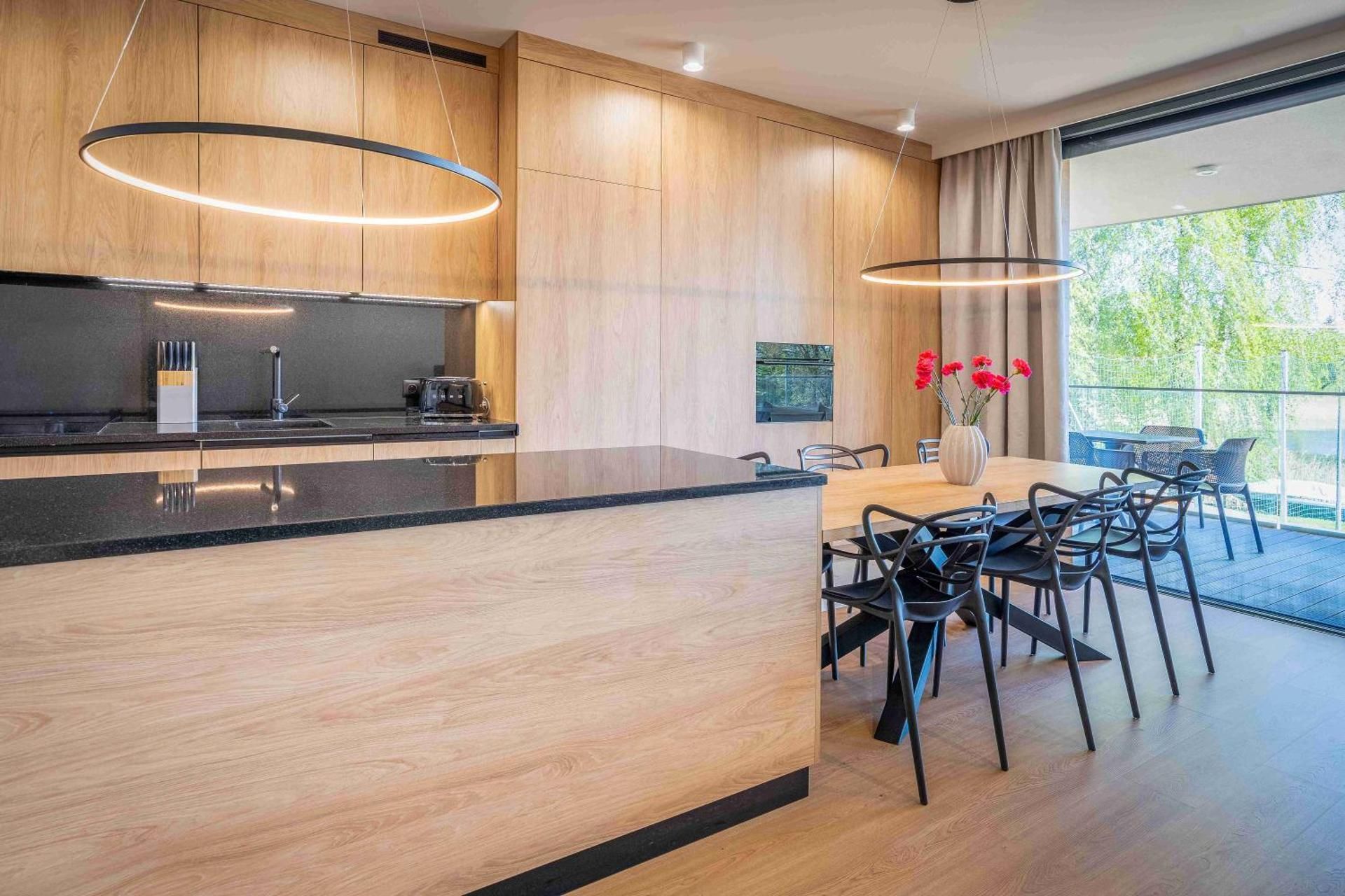 Three-Bedroom Apartment with Lake View