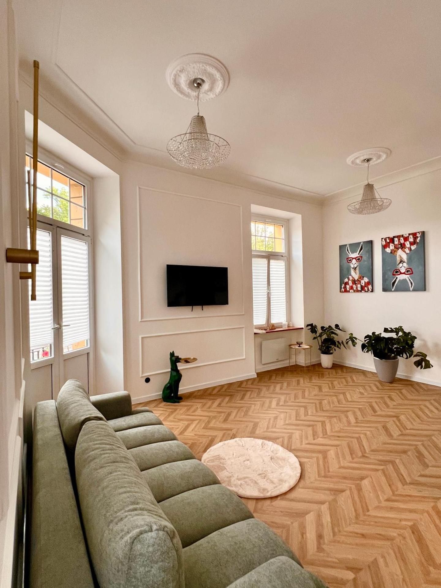 Studio Apartment with Balcony