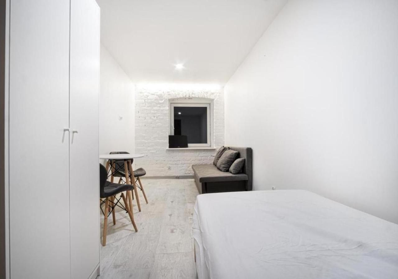 Triple Room with Shared Bathroom