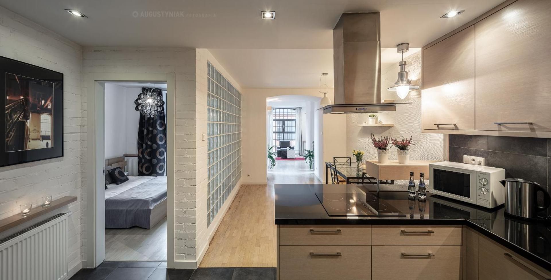 LOFT APARTMENTS One-Bedroom Apartment 2