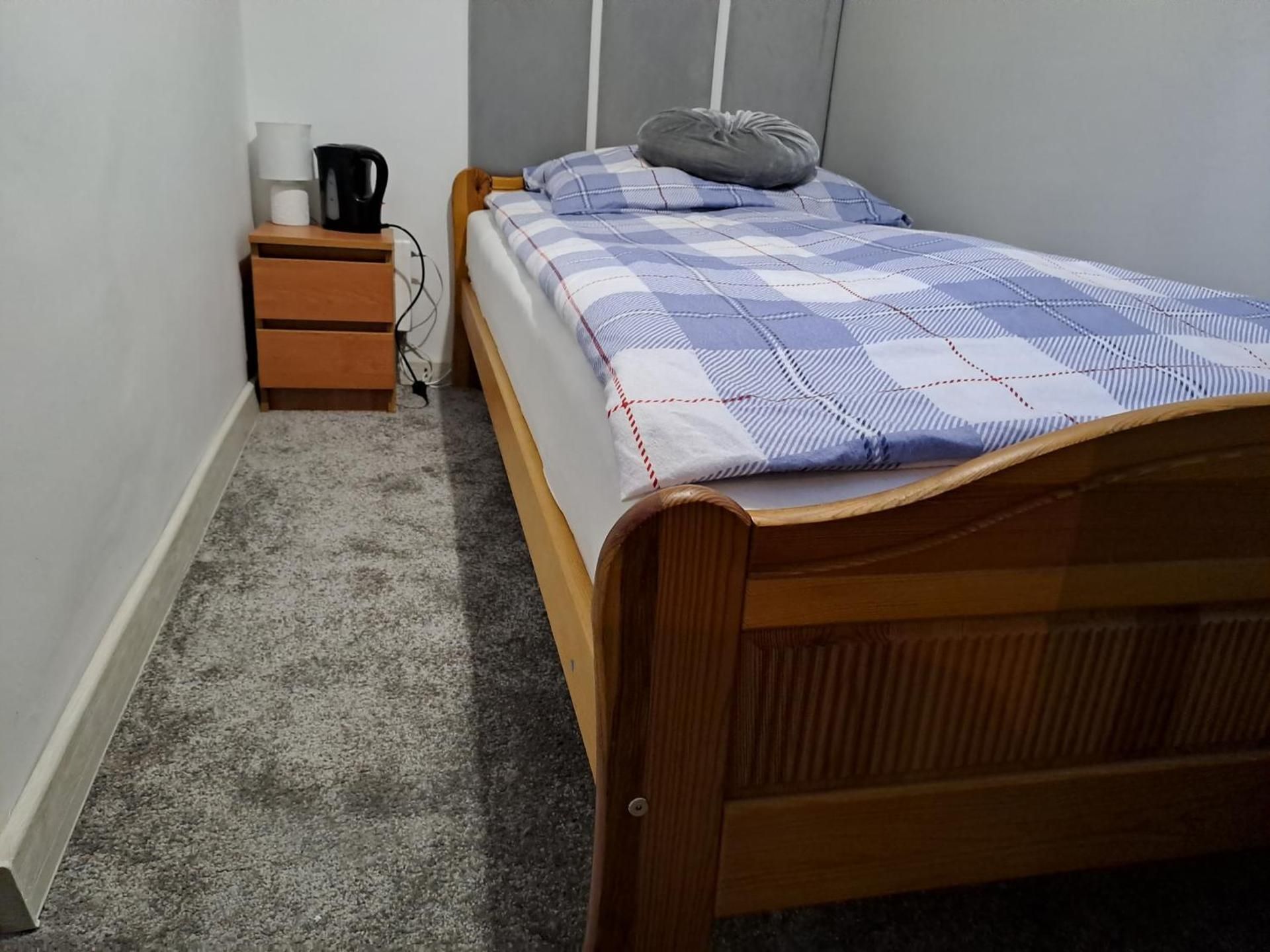 Small Single Room