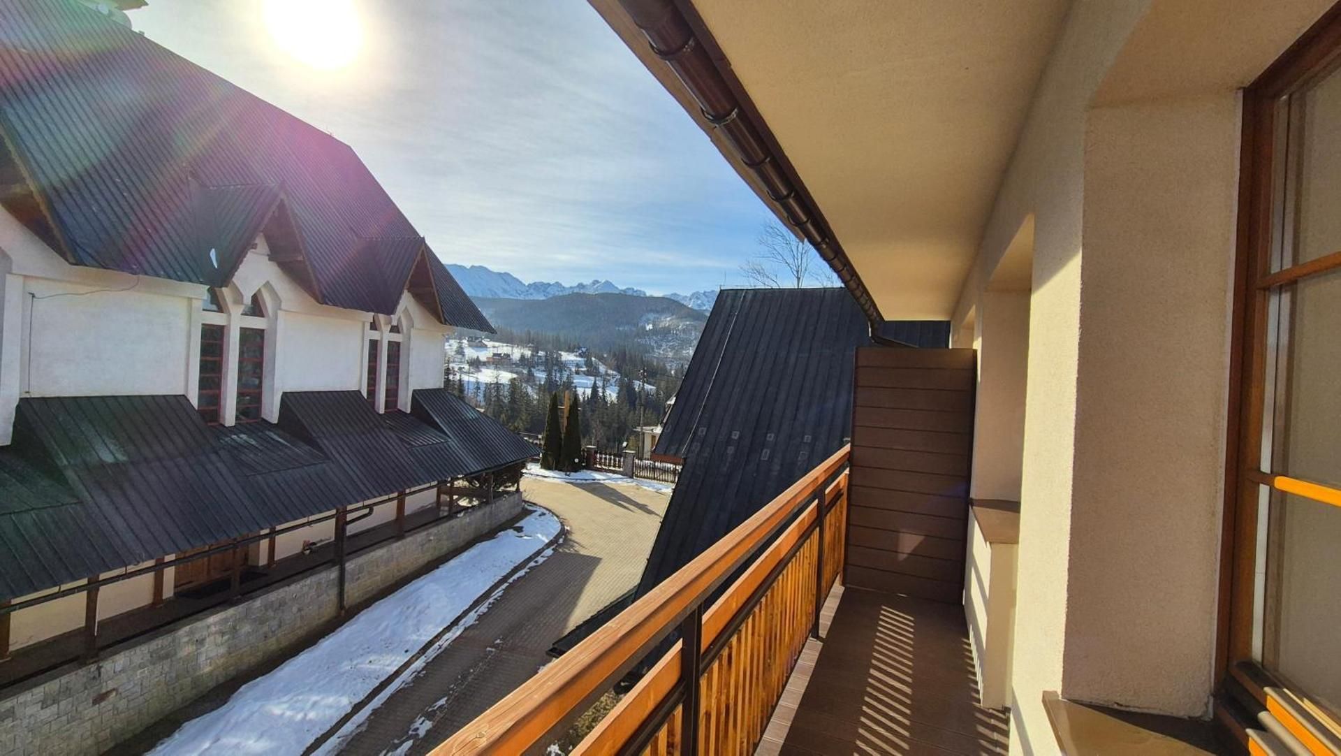 Triple Room with Mountain View