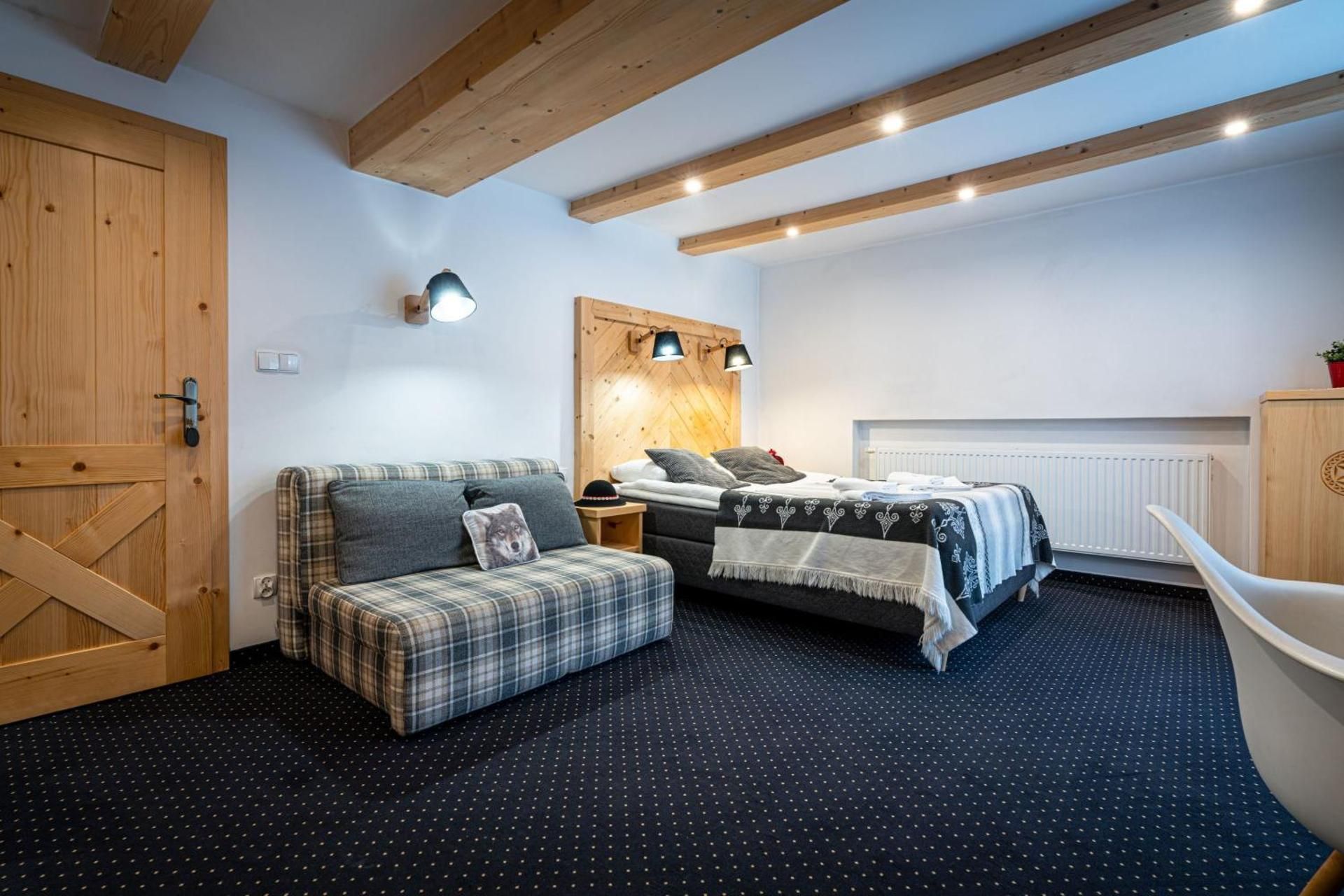 Triple Room with Balcony