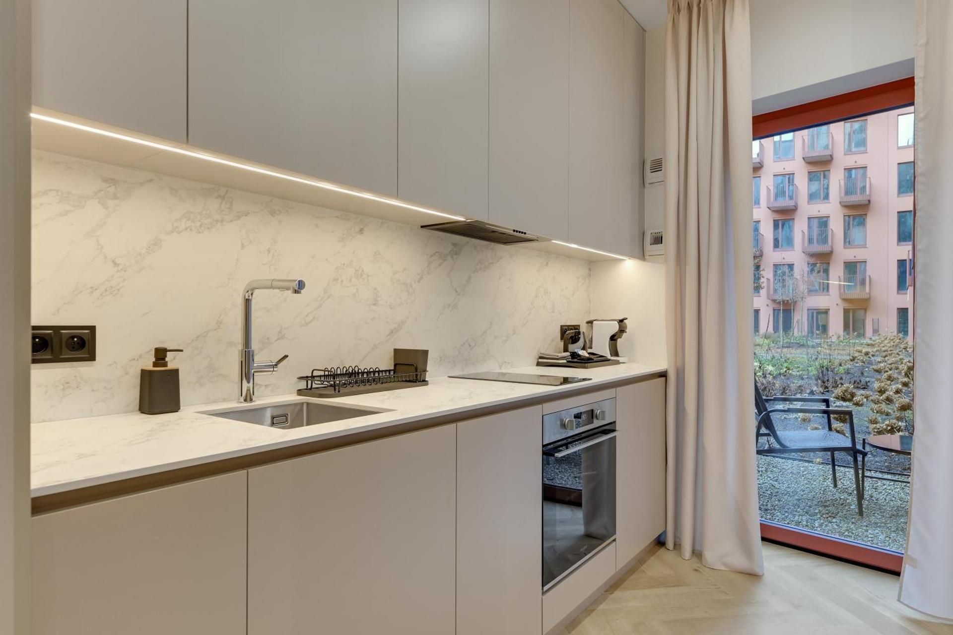 Studio Apartment