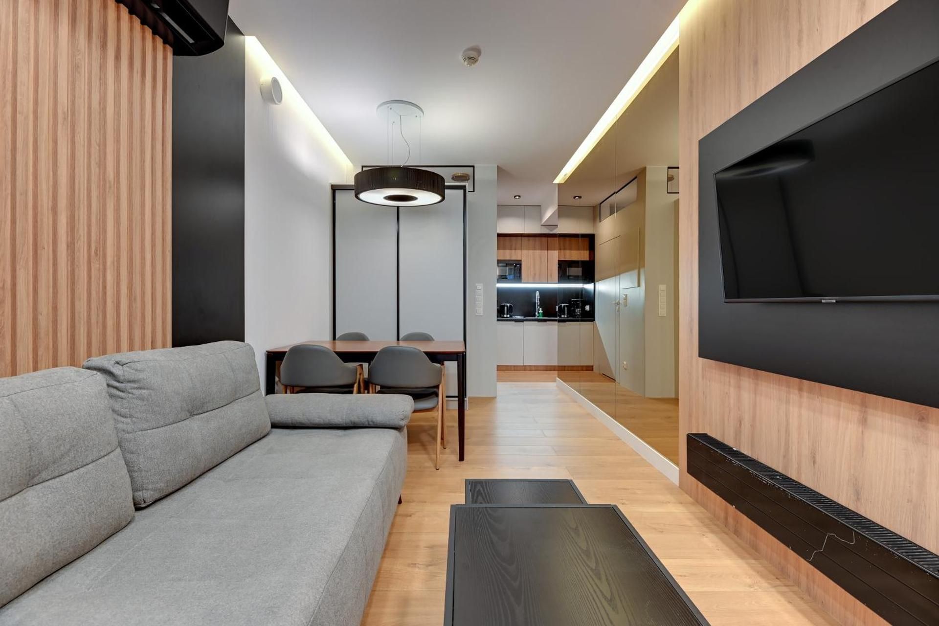 Studio Apartment