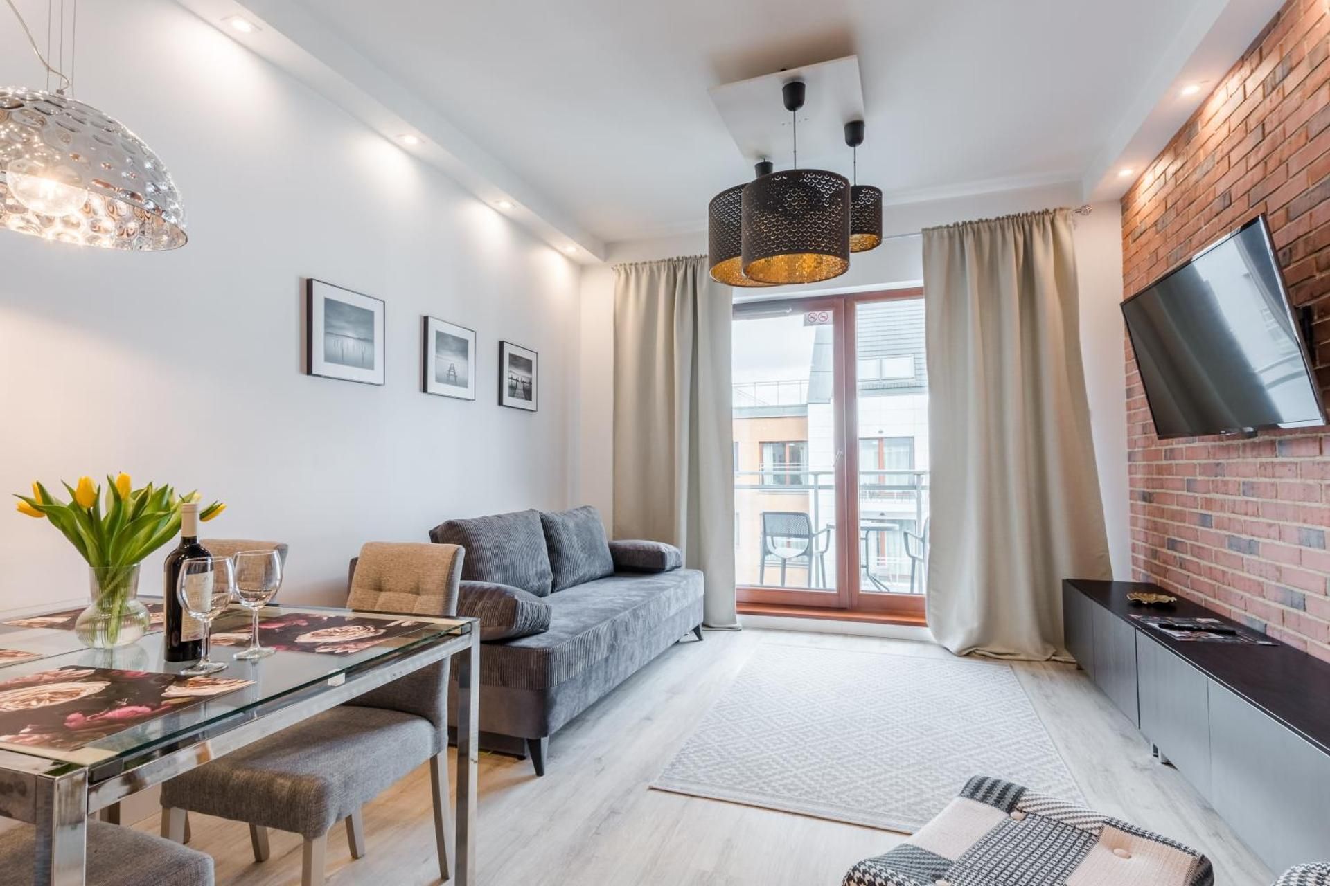 Apartment with Balcony and River view - Jaglana 6E