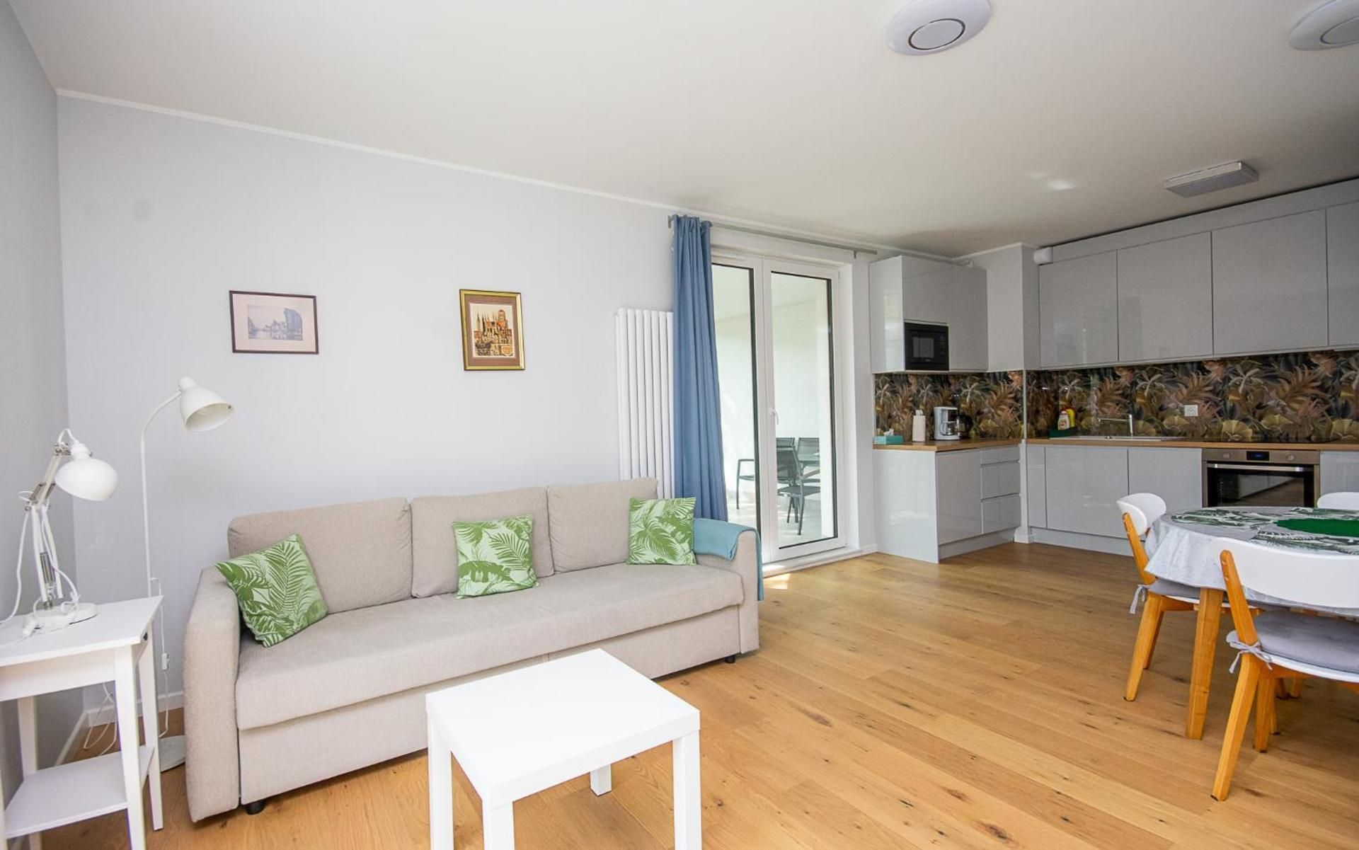 One-Bedroom Apartment