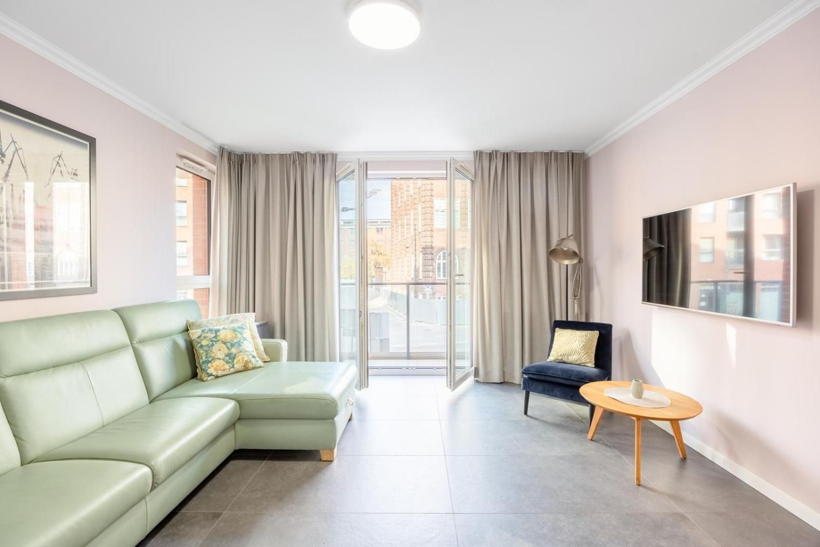 Studio with Sofa Bed