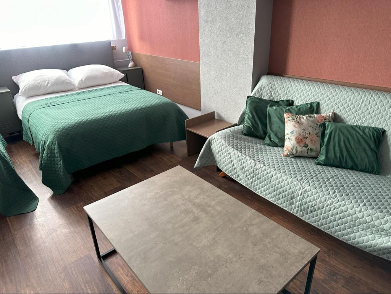 Quadruple Room with Private Bathroom