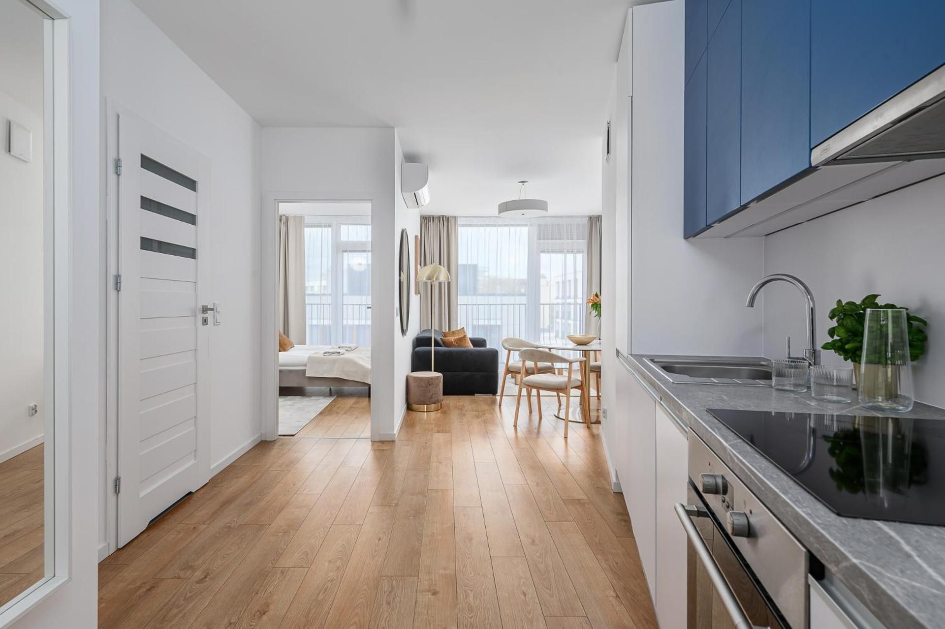 One-Bedroom Apartment