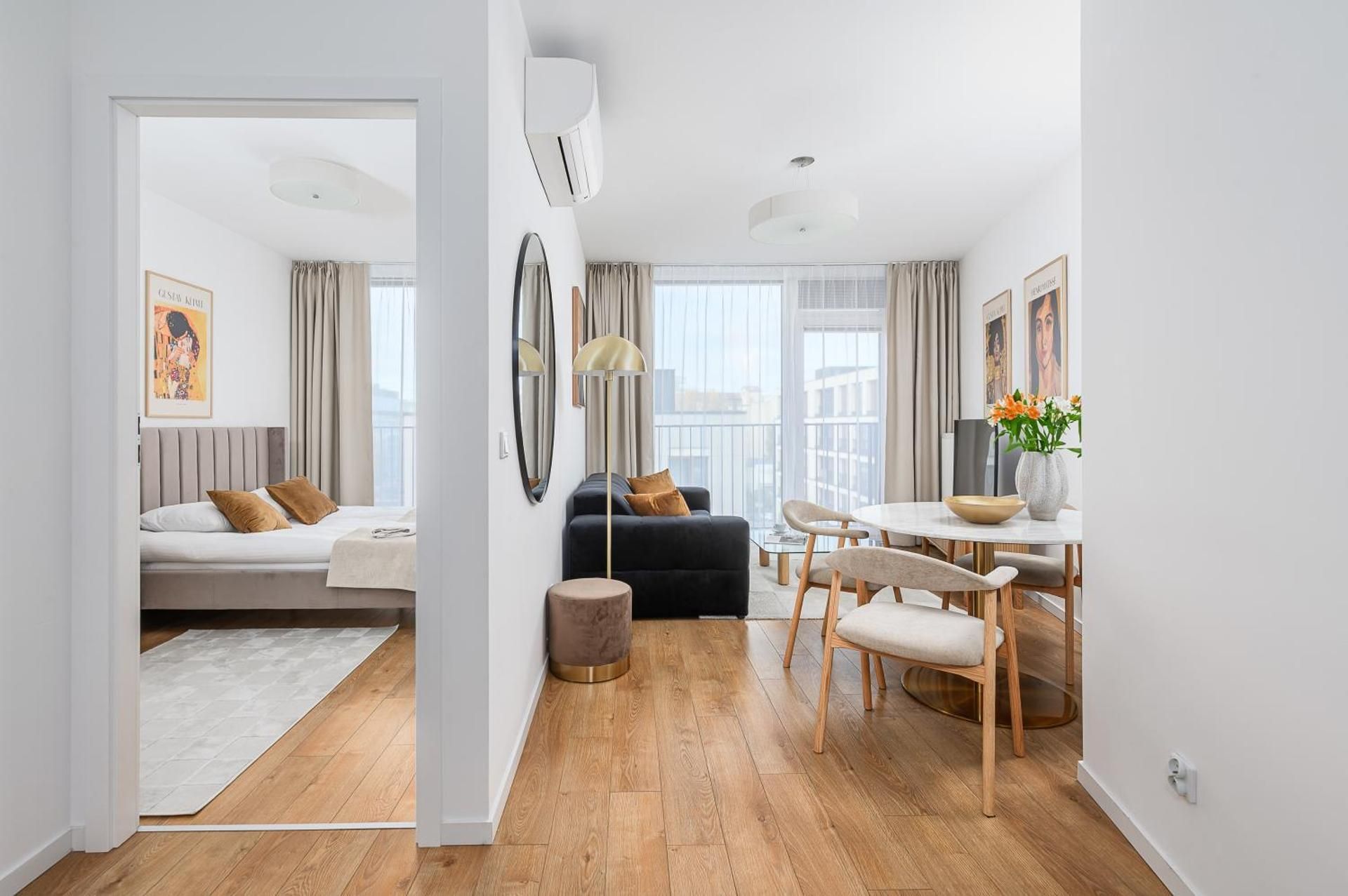 One-Bedroom Apartment