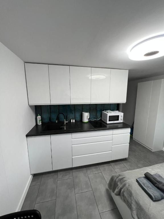 Single Room with Private Bathroom