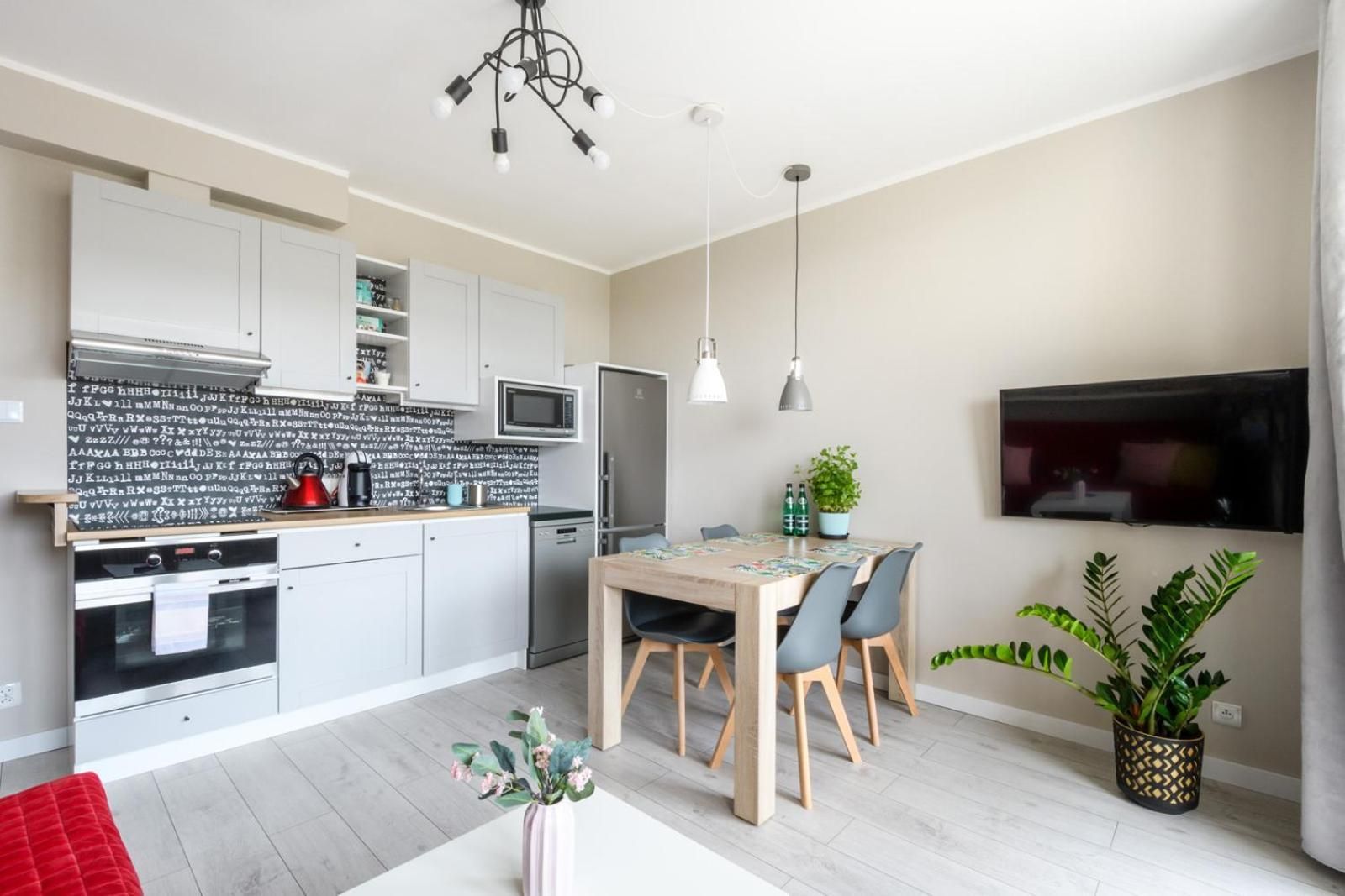 One-Bedroom Apartment