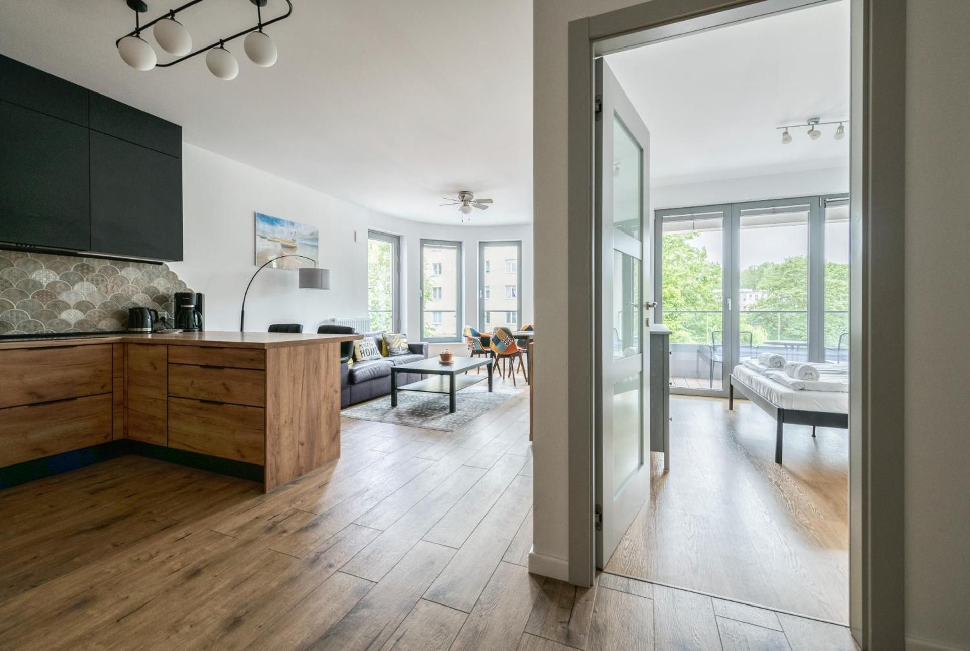 One-Bedroom Apartment with Balcony