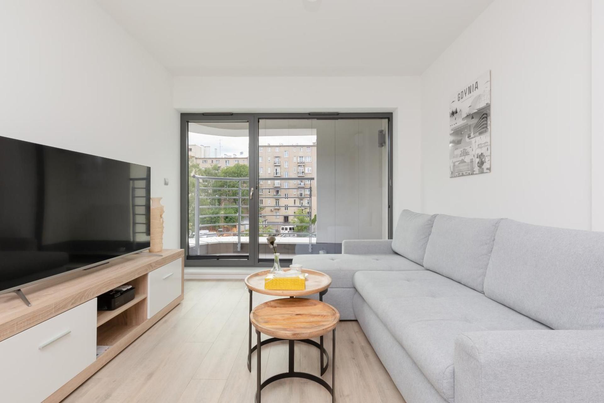 Apartment with Balcony