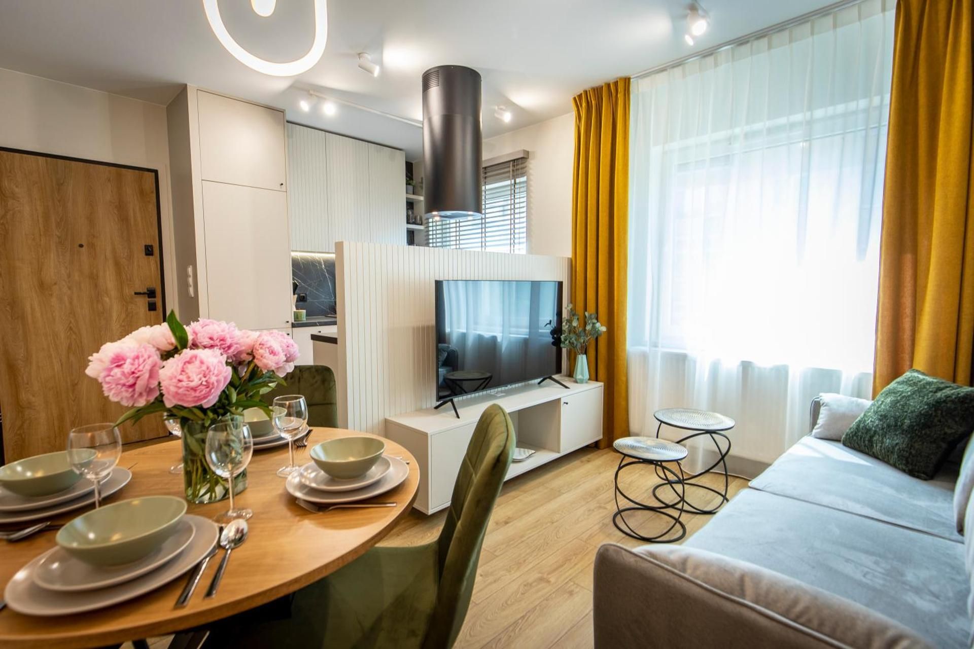 One-Bedroom Apartment