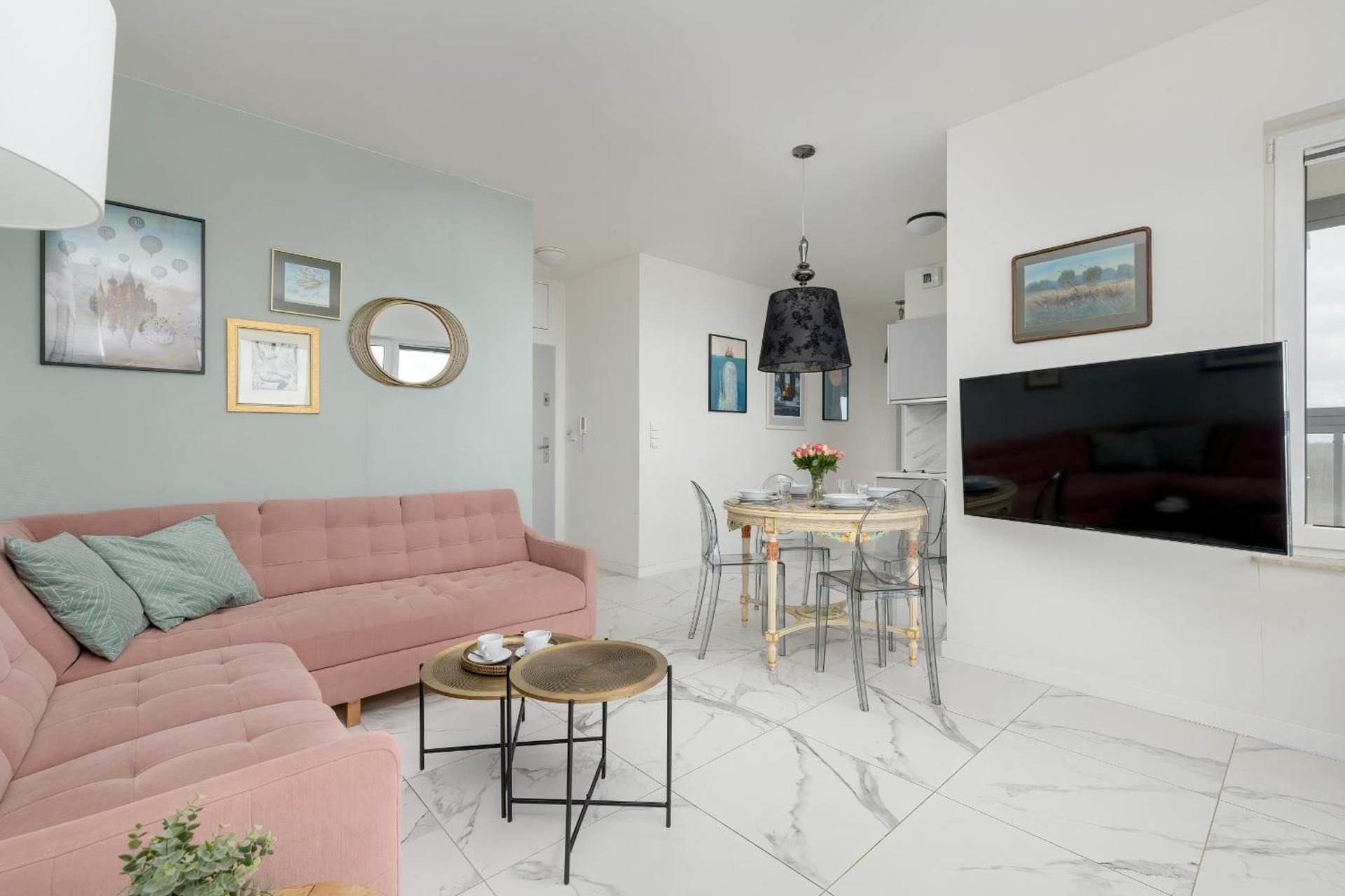 Studio Apartment with Sea View