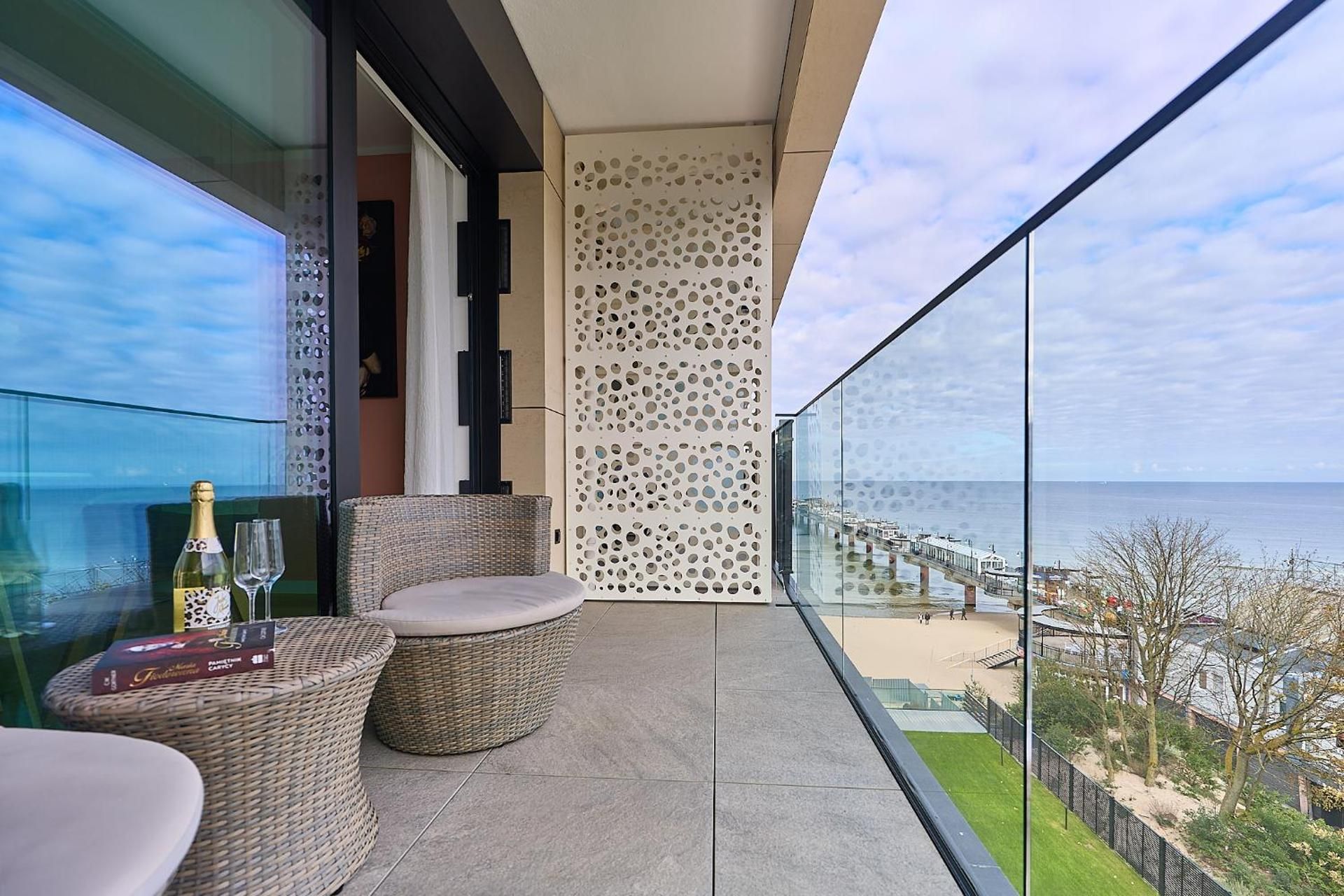 Studio with Sea View