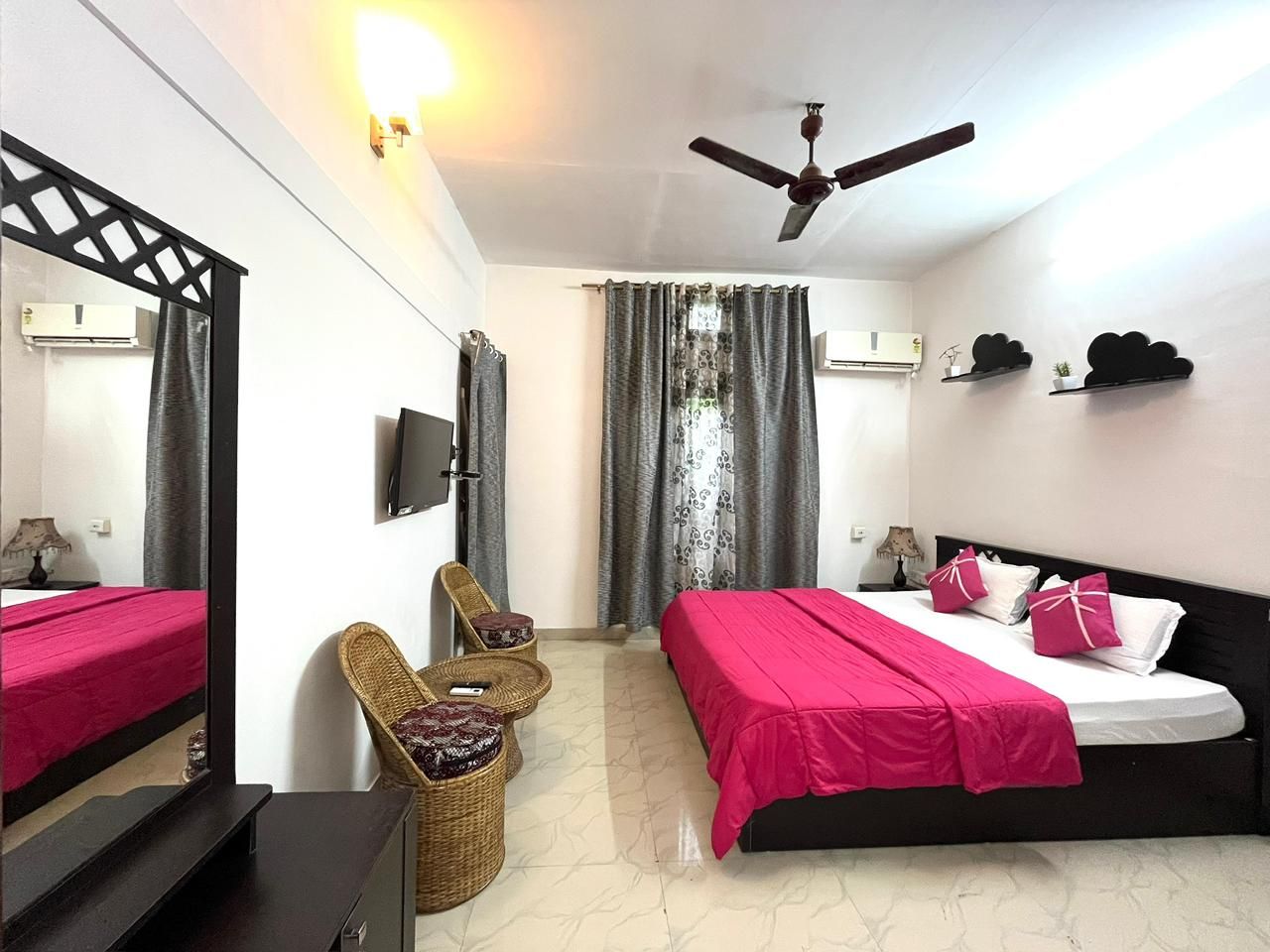 Deluxe Double with Garden View