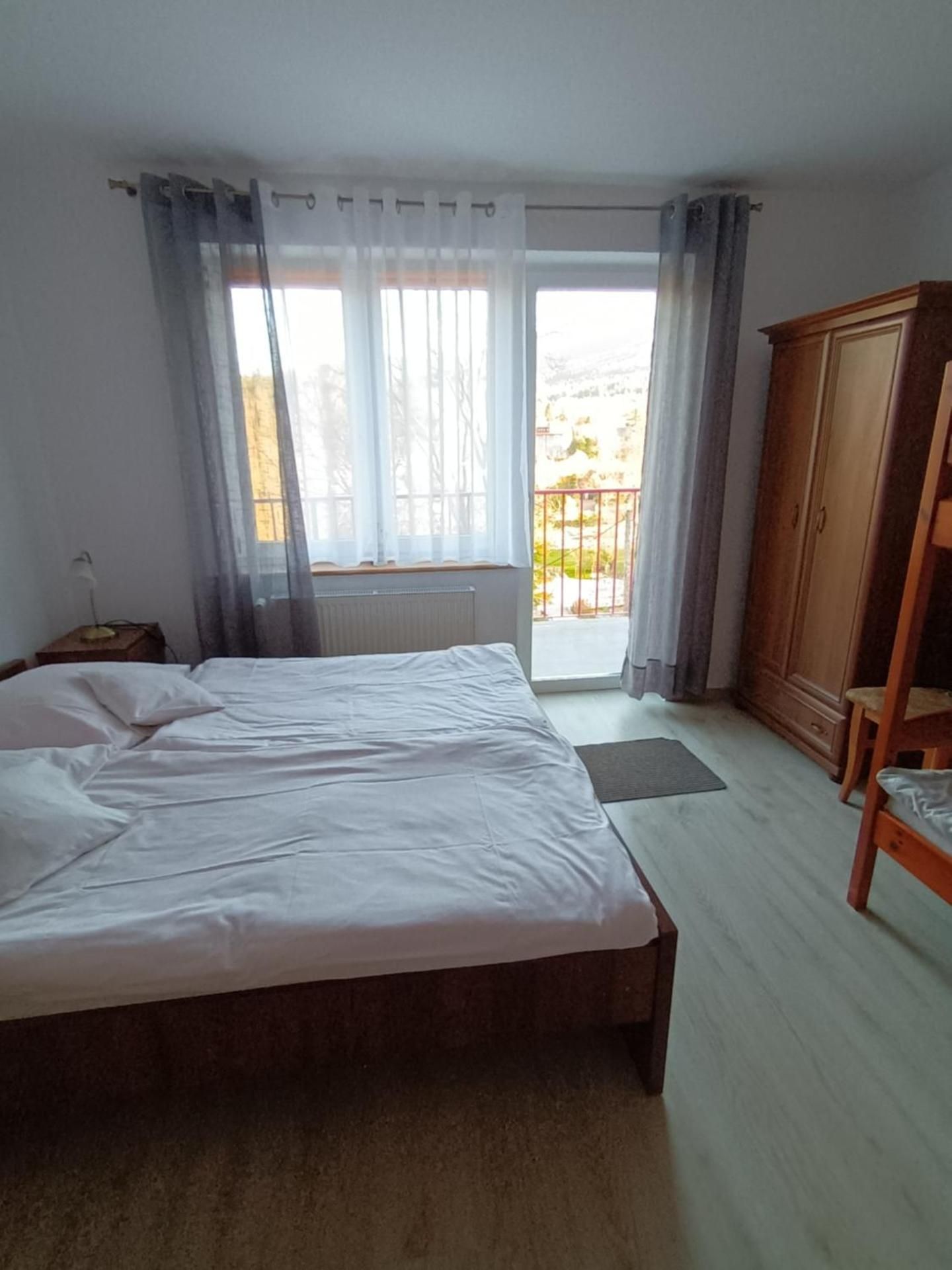 Deluxe Family Suite