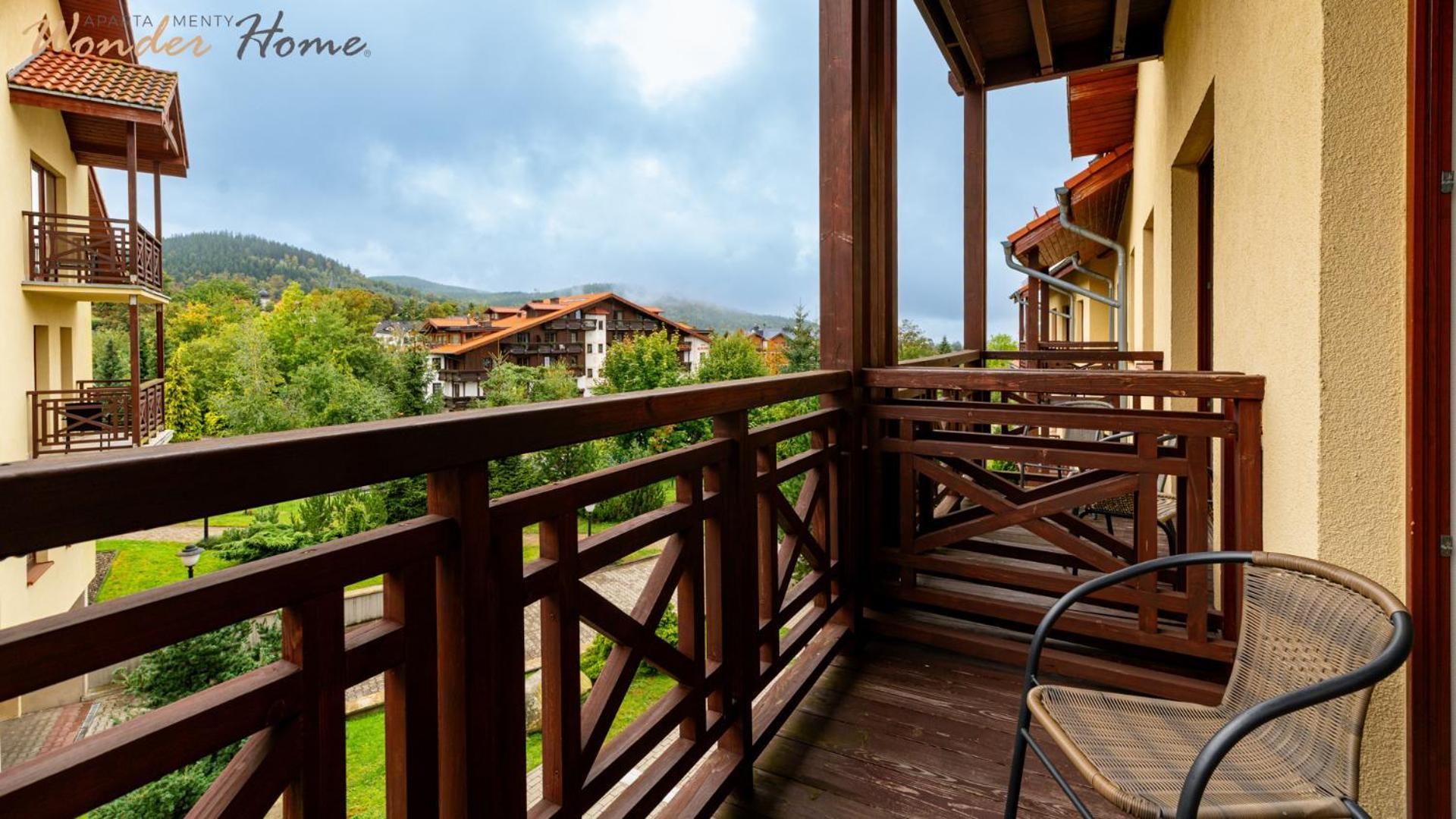 One-Bedroom Apartment with Balcony