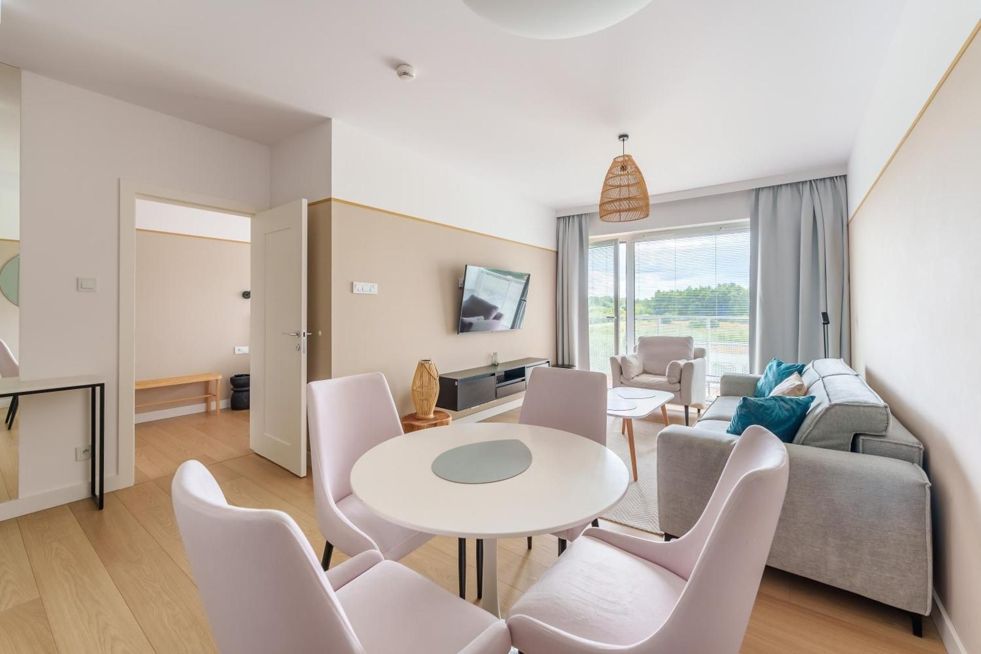 Deluxe One-Bedroom Apartment with Garden View