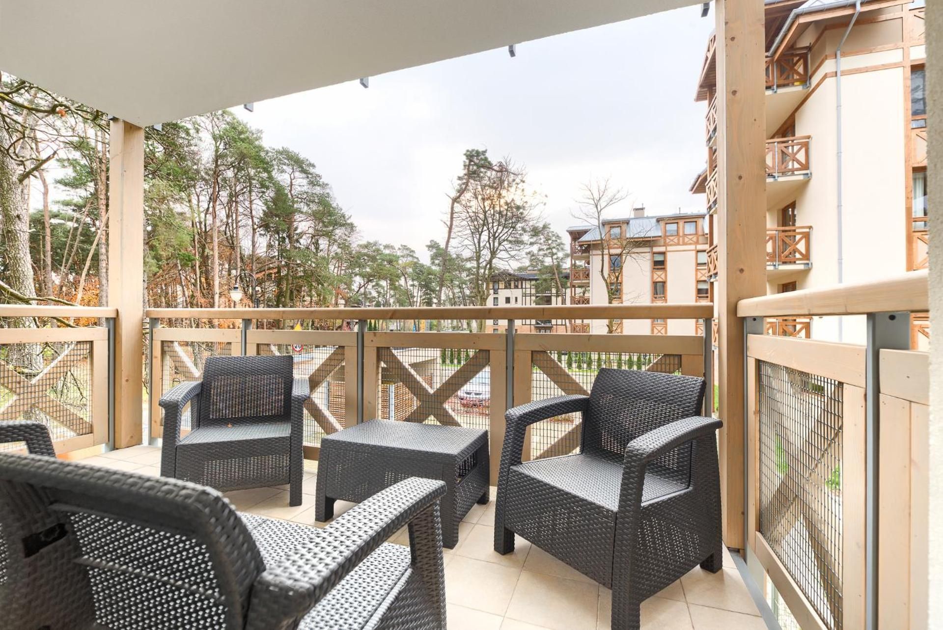 One-Bedroom Apartment 13/4