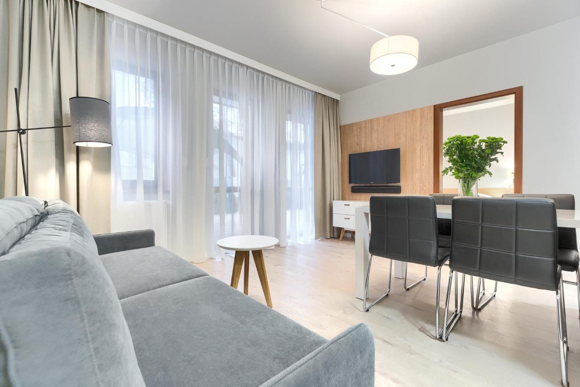 One-Bedroom Apartment 5/2