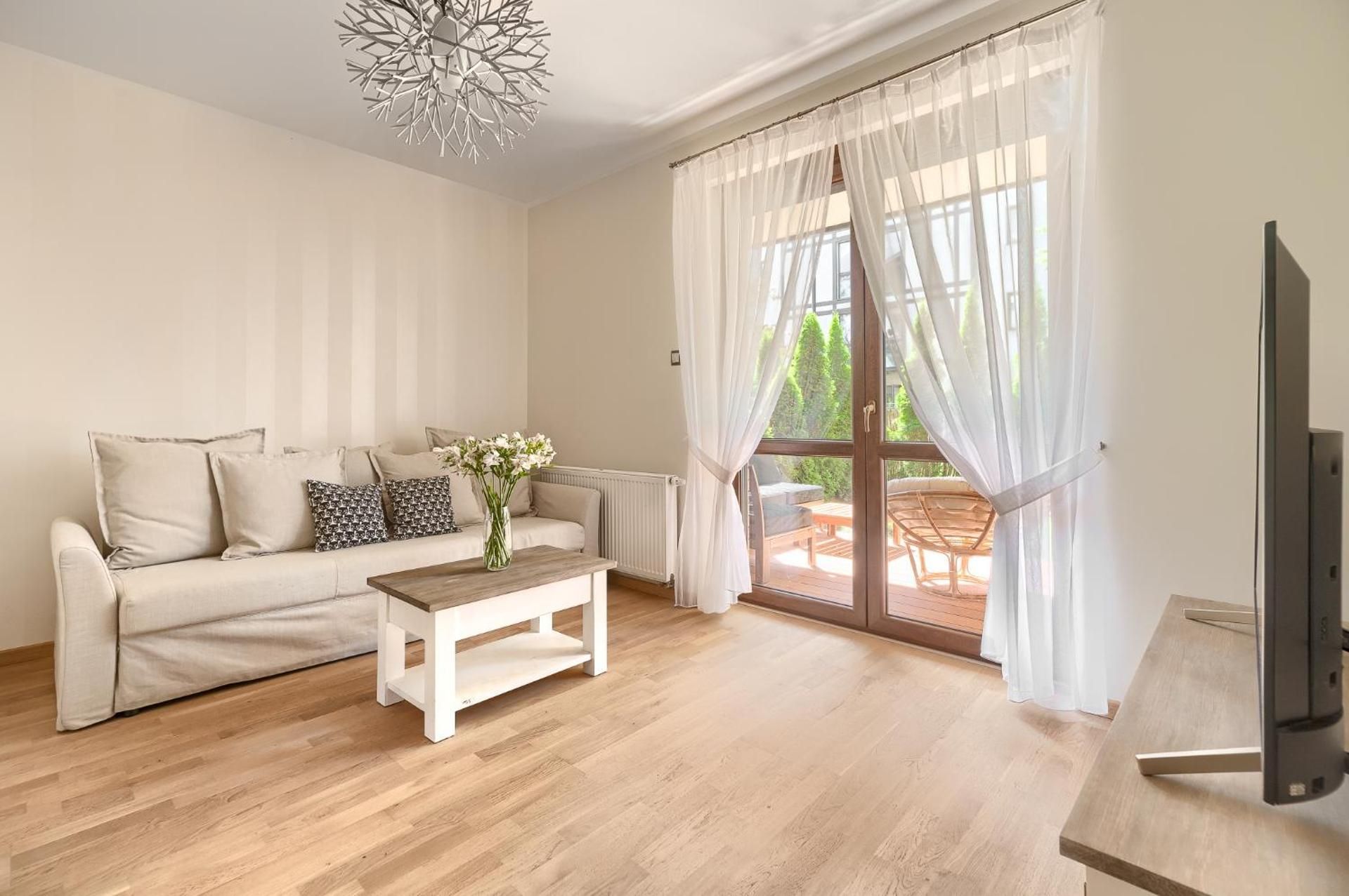 Two-Bedroom Apartment 6/1
