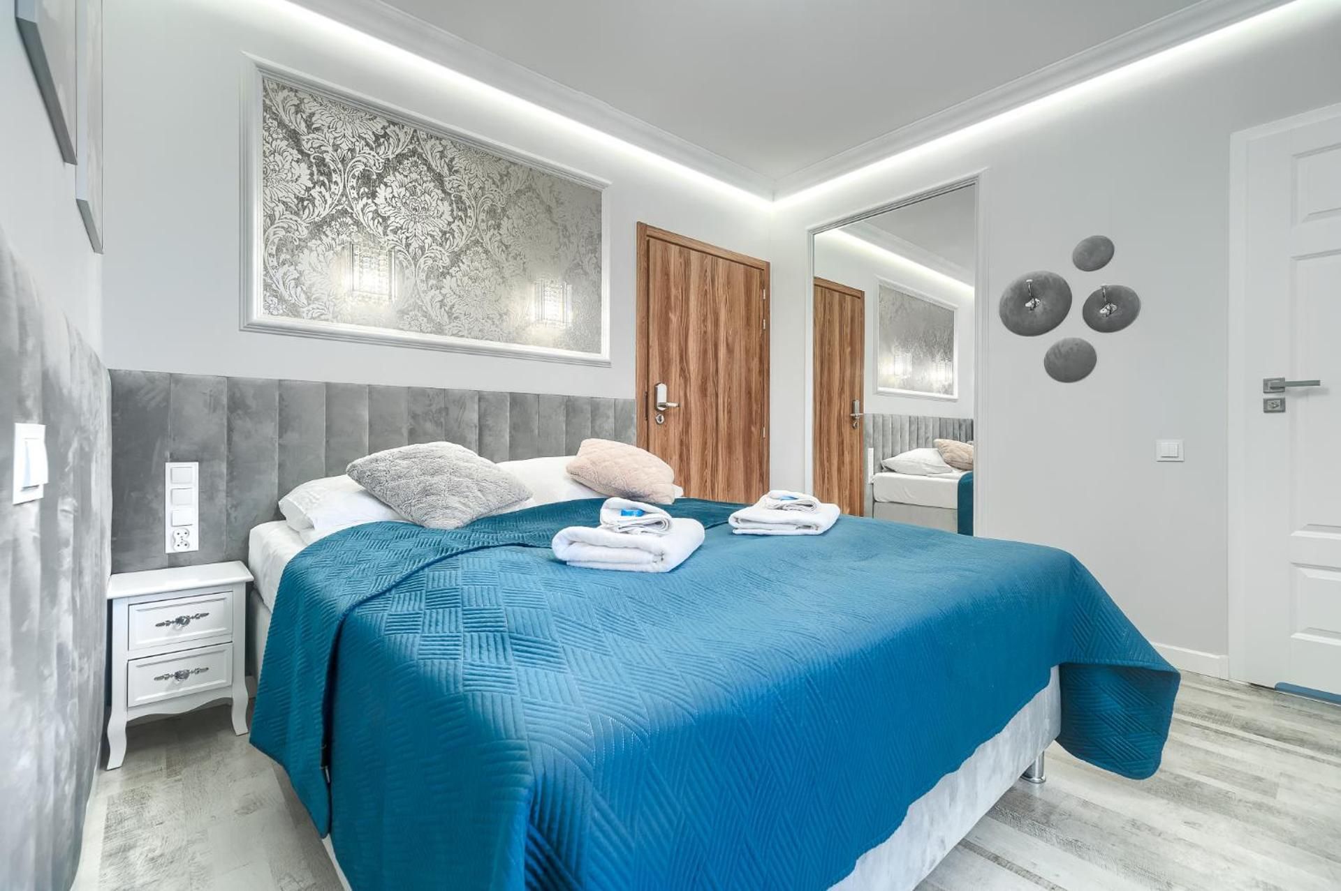 Standard Apartment