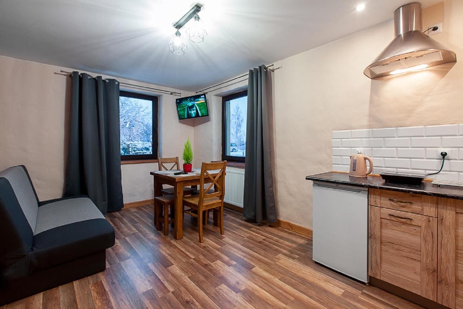 Studio Apartment