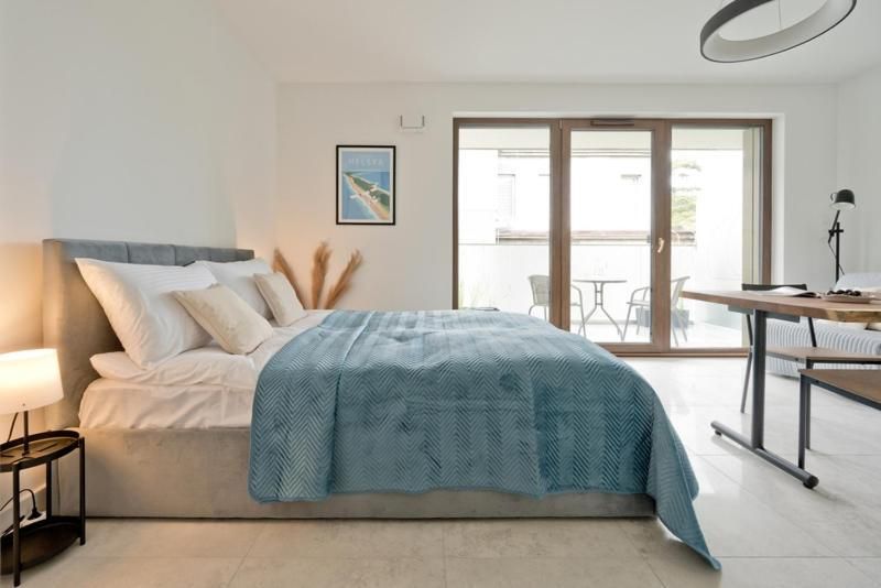 Studio with Balcony