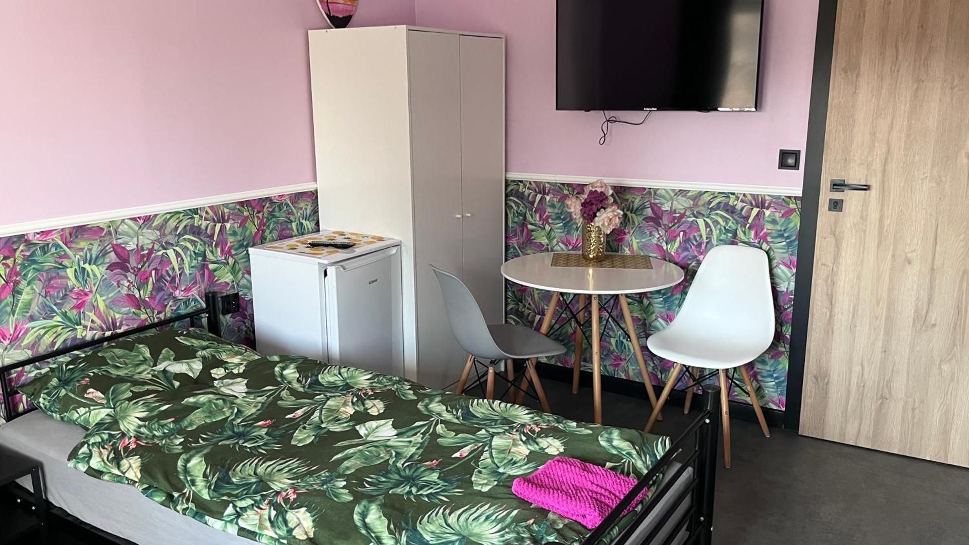 Large Double Room