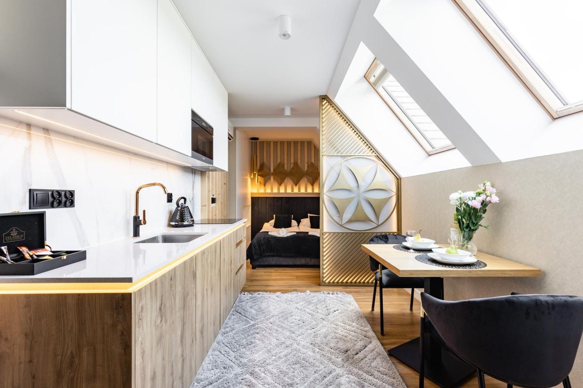 Studio Apartment