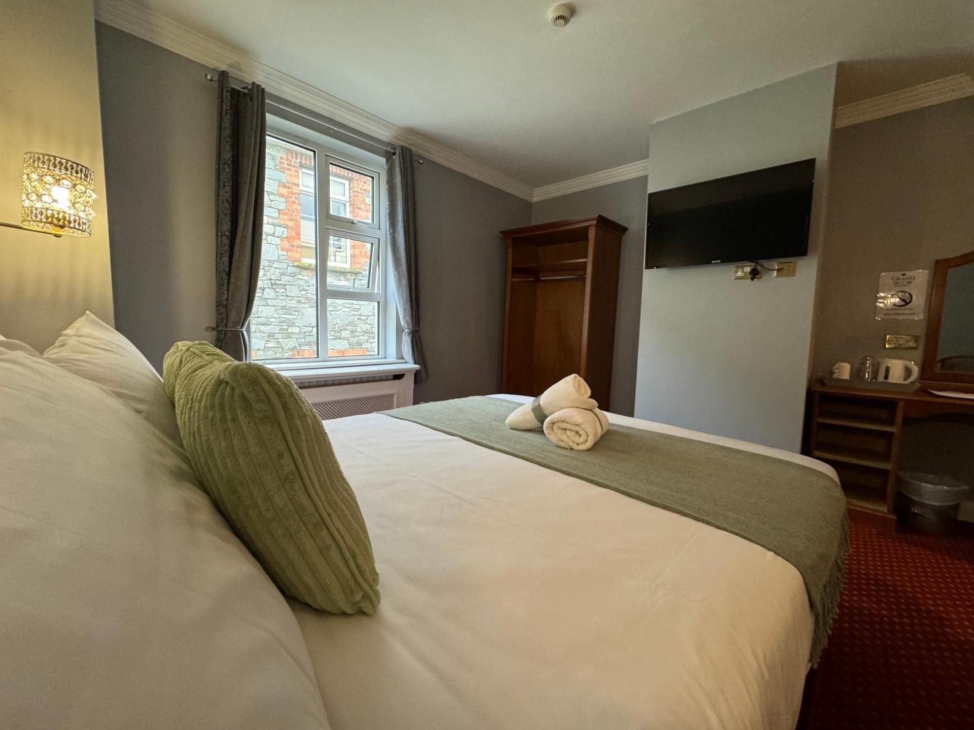 The Killarney Grand