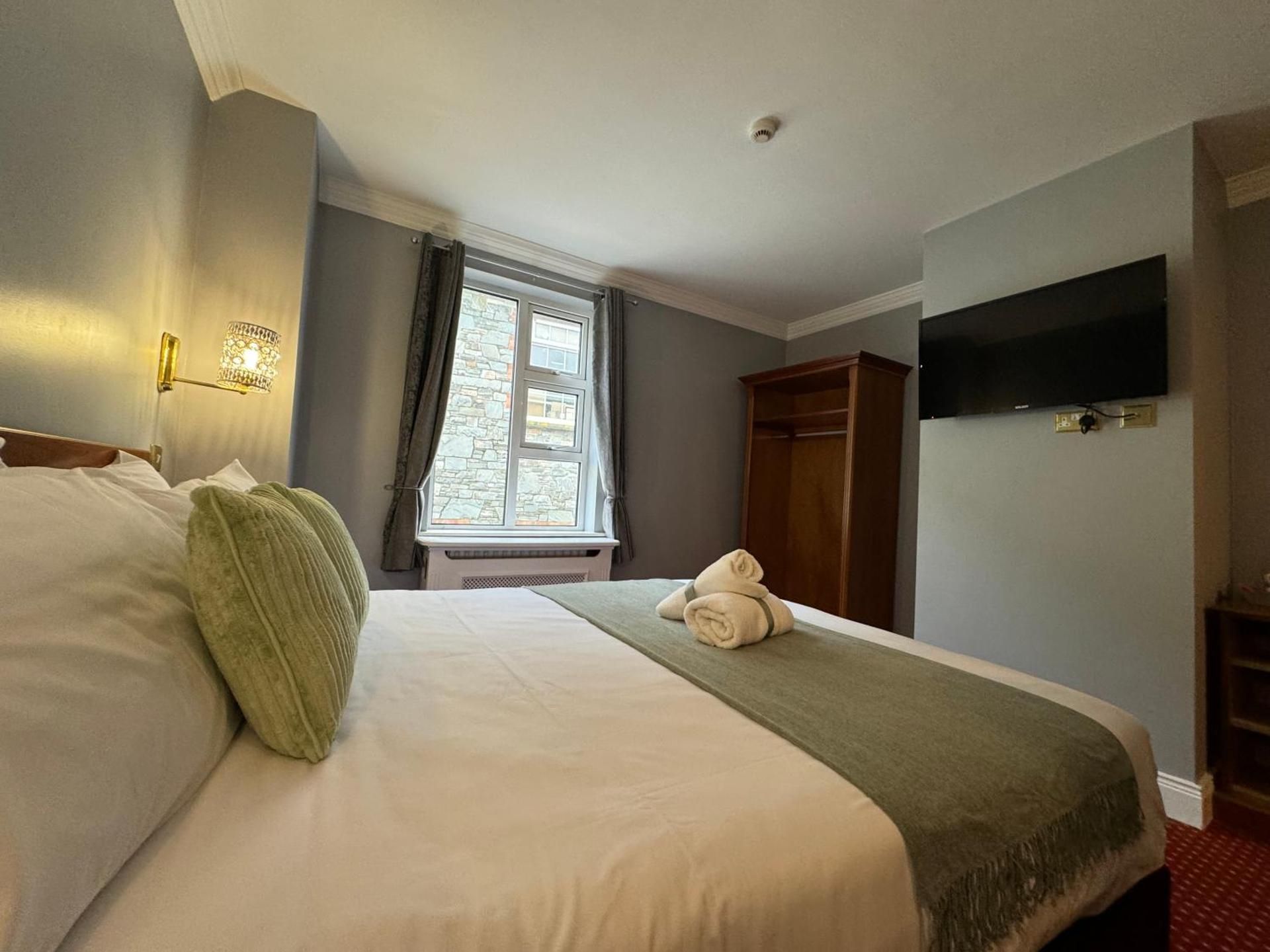 The Killarney Grand