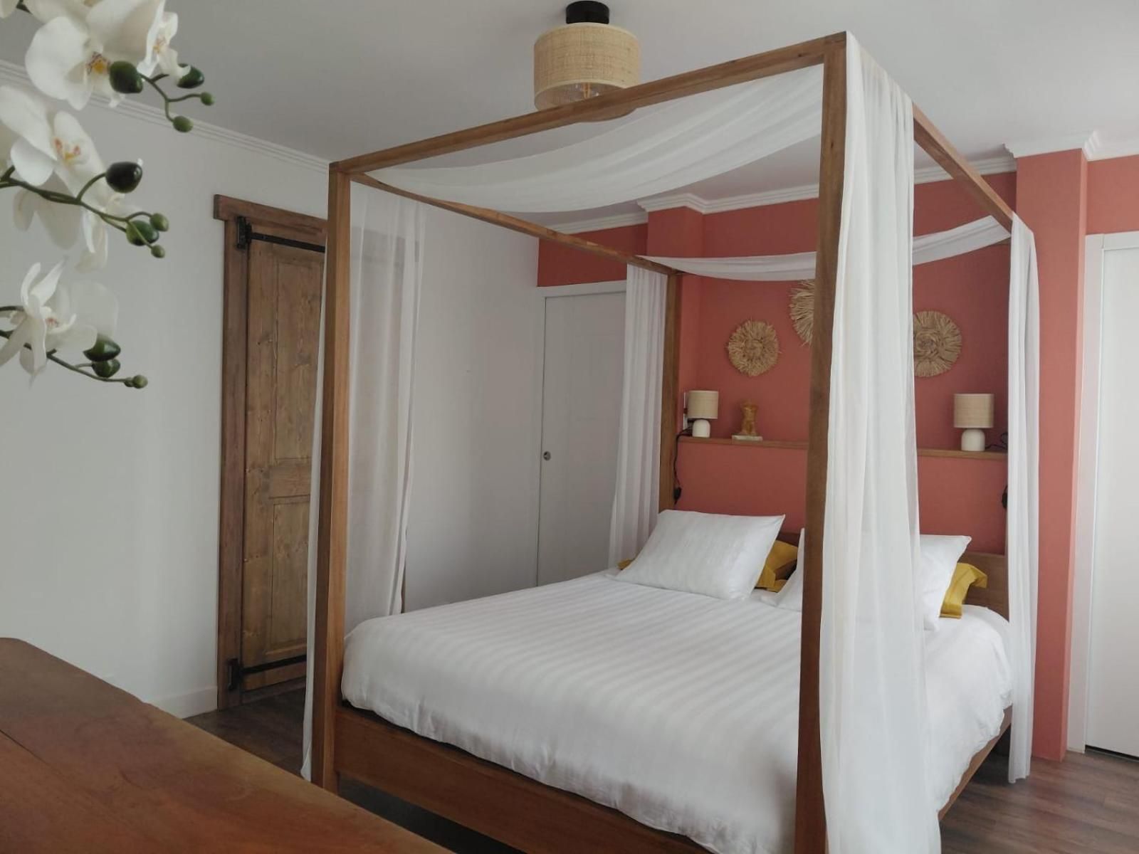 King Room with Garden View