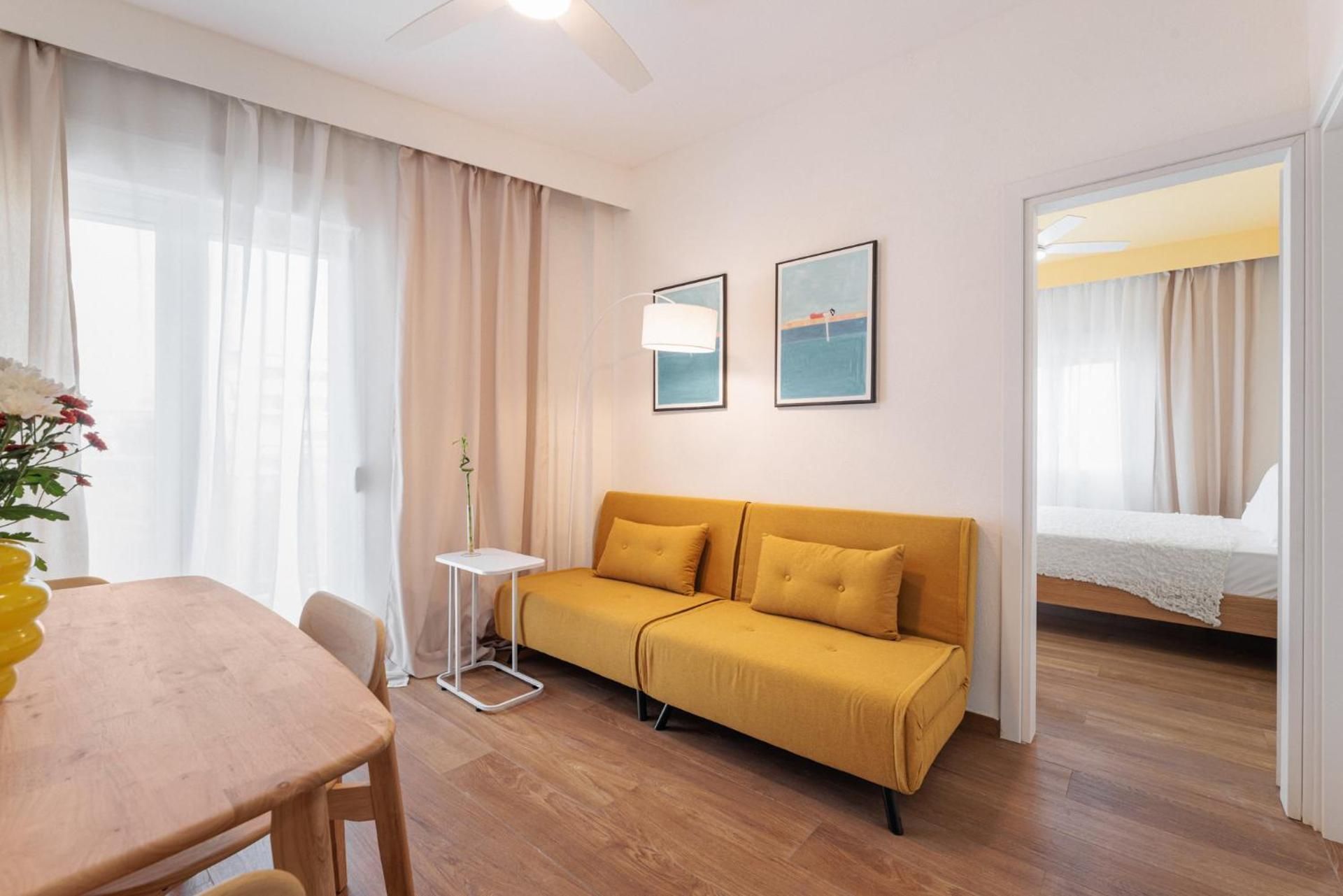 One-Bedroom Apartment