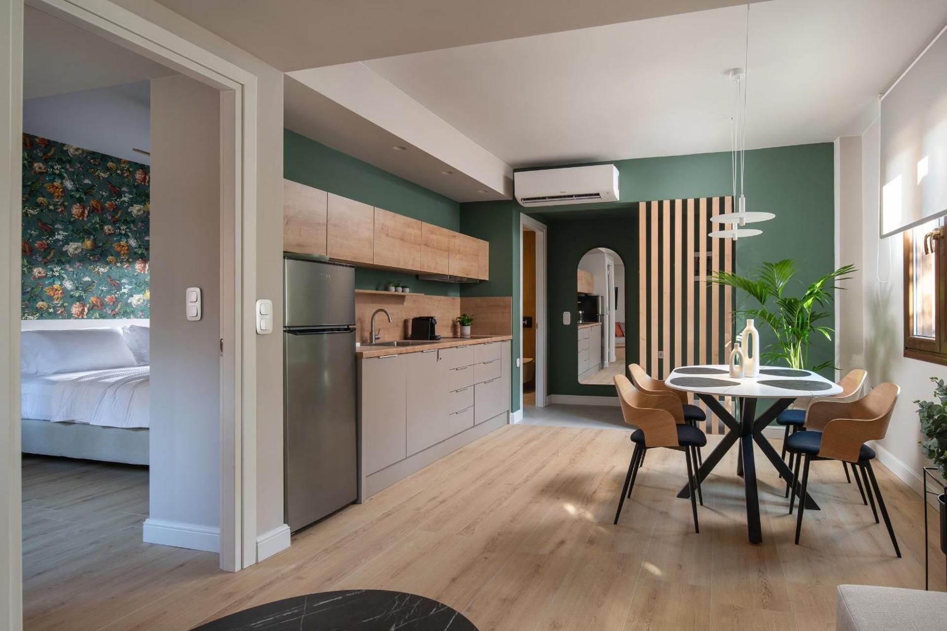One-Bedroom Apartment