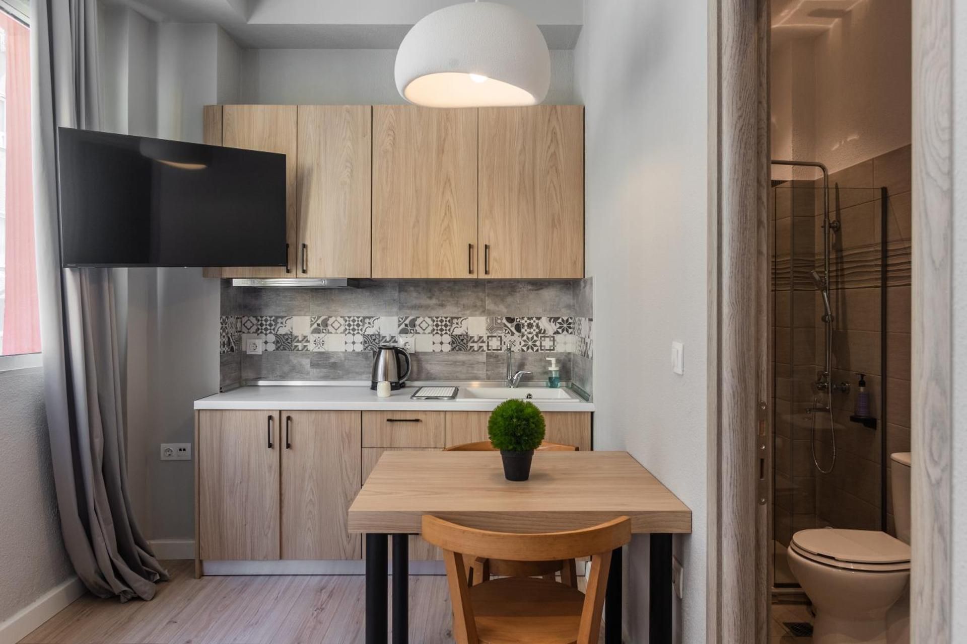 Noima Luxury Suites Superior Double Room 2