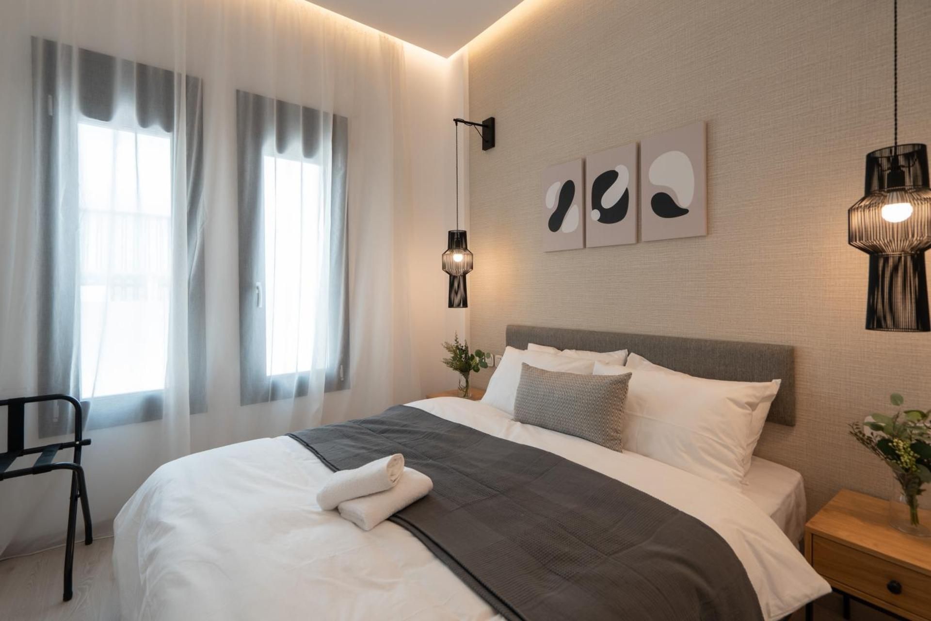 Deluxe Two-Bedroom Apartment with Garden View