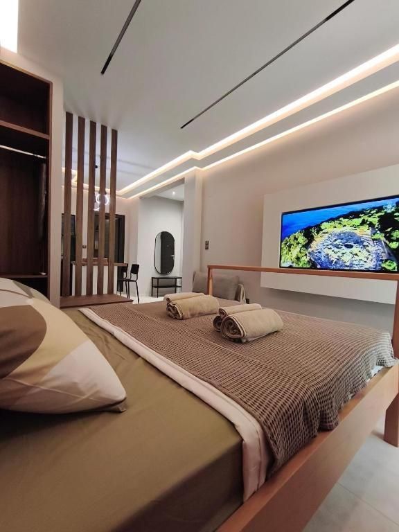 Deluxe Studio