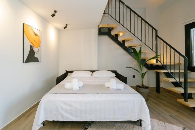 Deluxe Family Suite