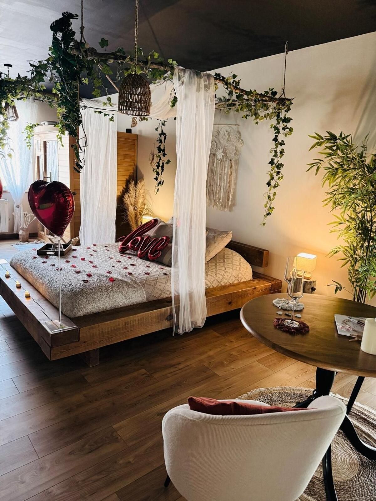 Suite with Garden View