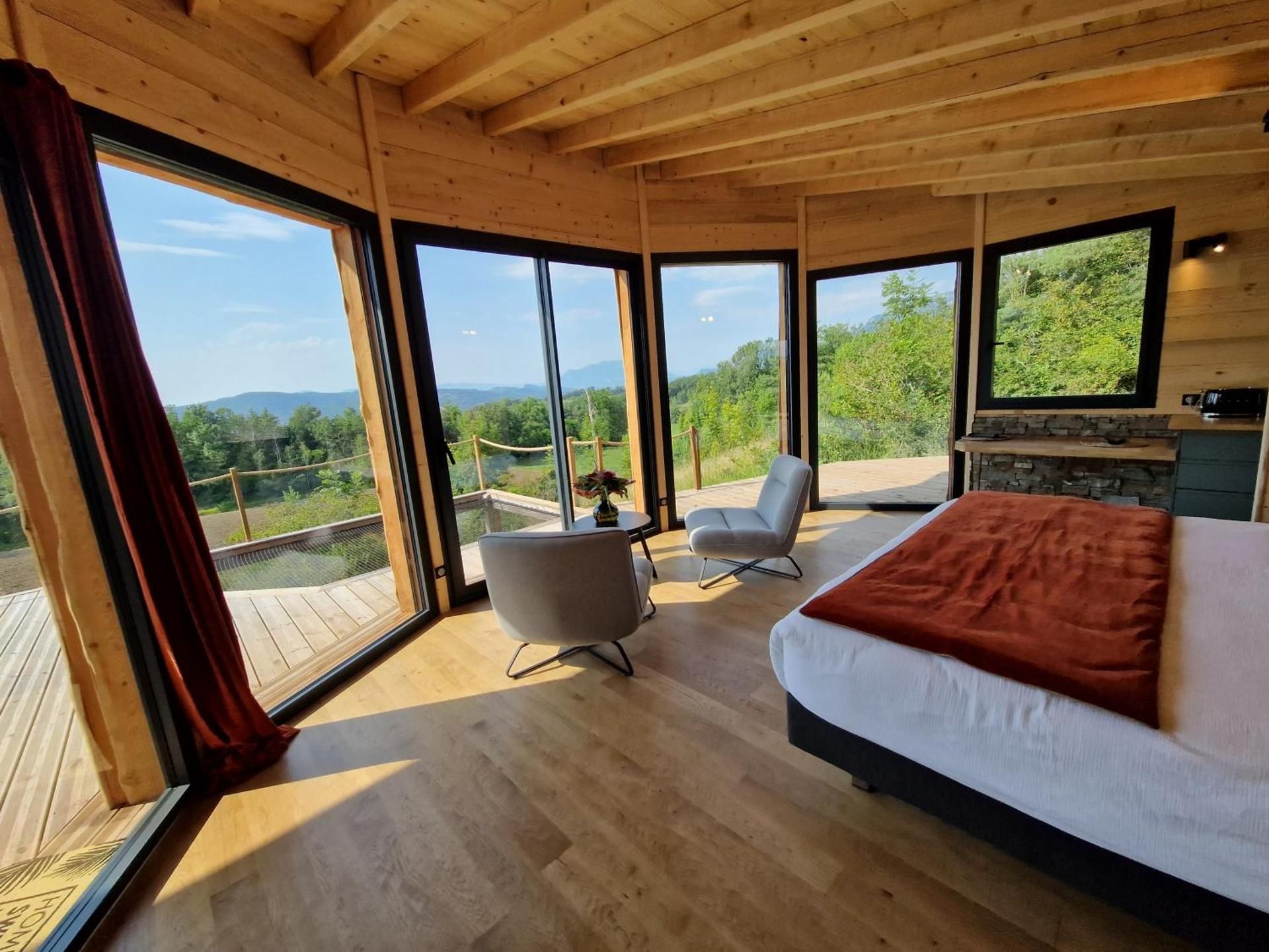 King Room with Spa Bath
